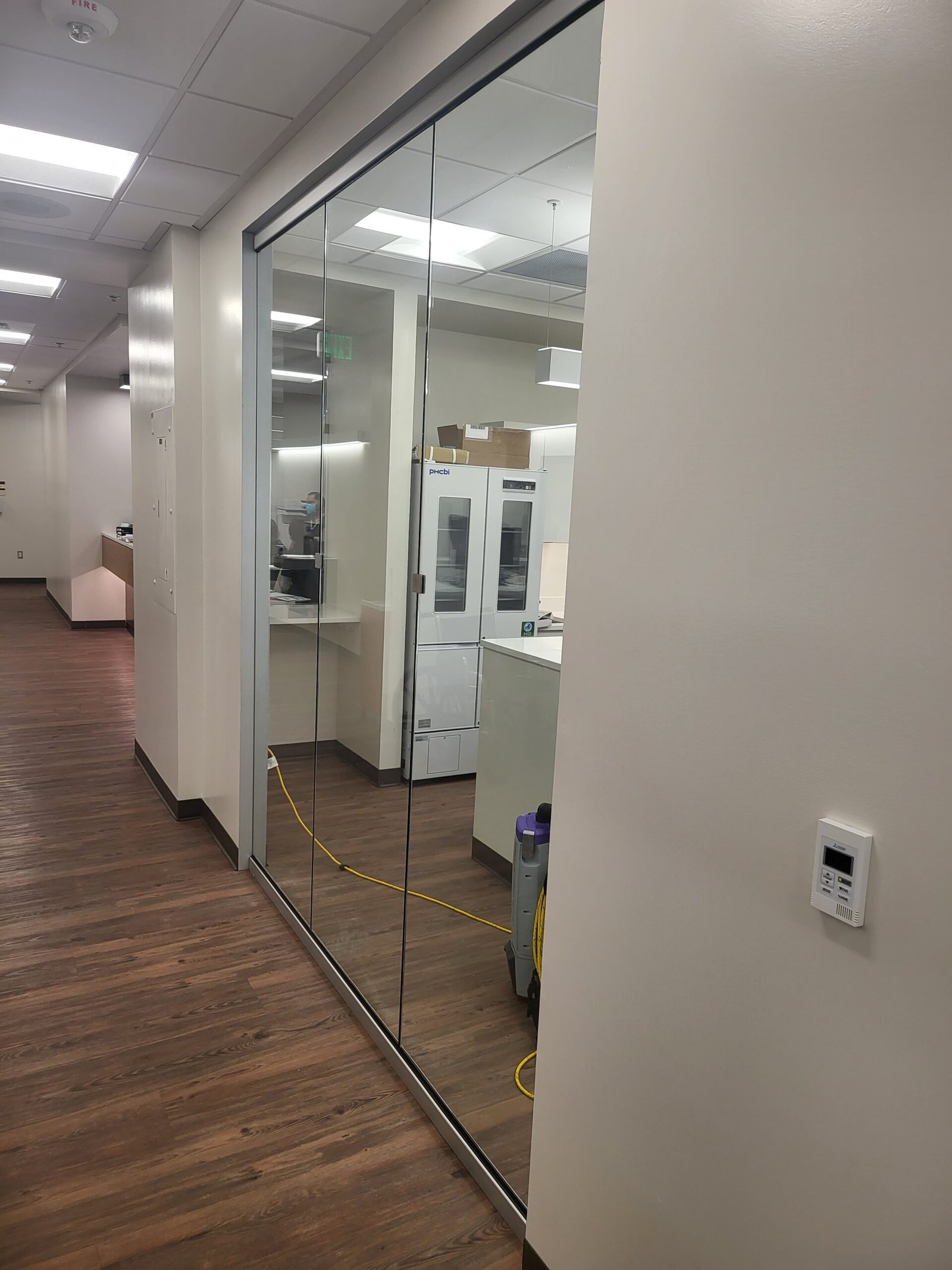 Commercial Walls 25