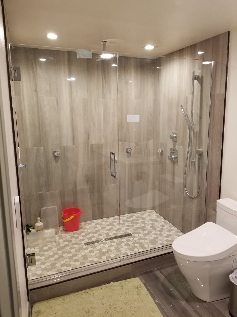 Residential Shower 76